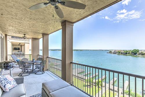 Waterfront Condo on Lake LBJ with Pool & Views — 4-Star Luxury Hotel in Horseshoe Bay, United States
