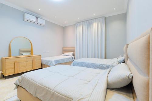 5Star in Unknown City, United Arab Emirates