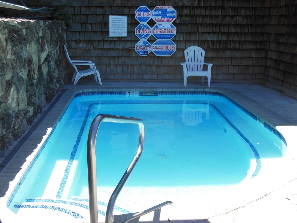Lakeside Inn and Casino - photo 34