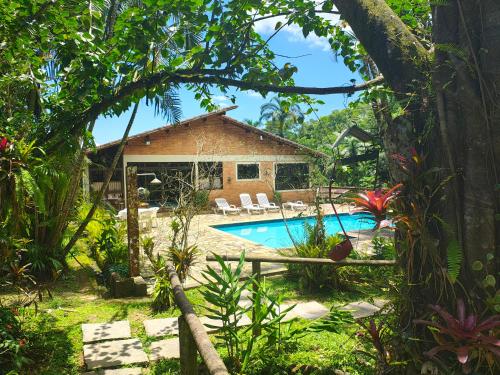 Pousada Romântica Serra da Mata in Penedo, Brasil