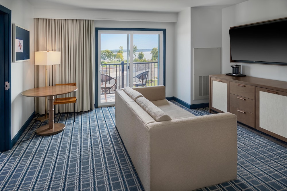 Hotel Canandaigua Tapestry Collection by Hilton - photo 39