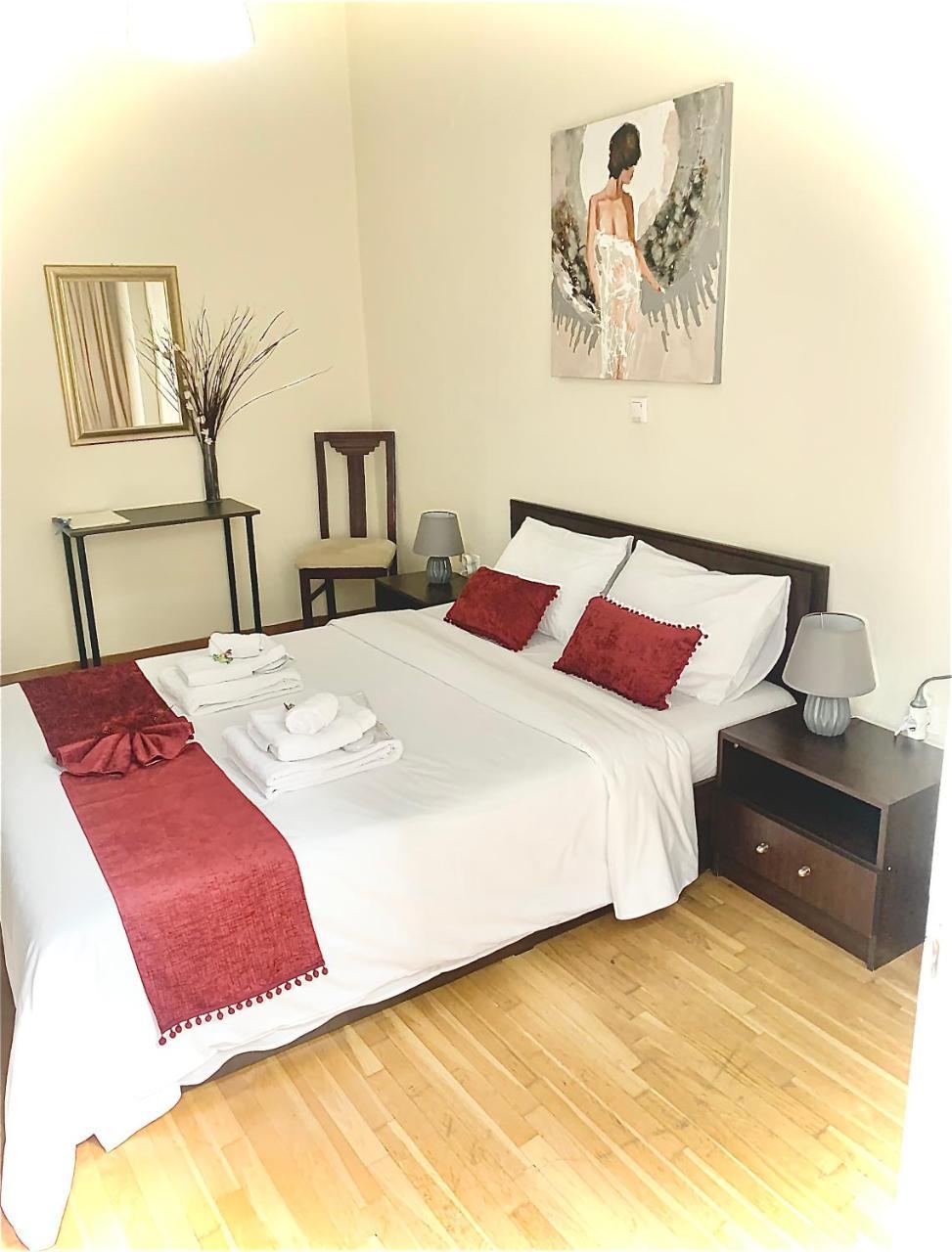 Harokopio Apartment in Athens — 4-Star Luxury Hotel in Kallithea, Greece
