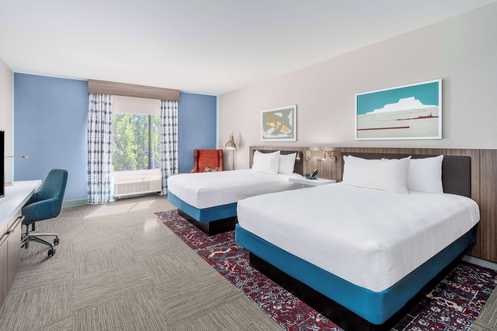 Hilton Garden Inn Trinidad Downtown - photo 11