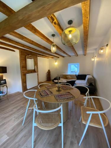 L'ancien Hotel du Vieux Cedre - carbon neutral hotel in Unknown City