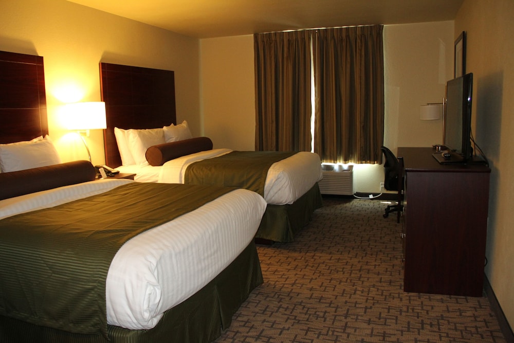 Cobblestone Hotel & Suites Devils Lake - photo 10