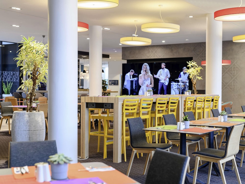 מזון ומשקאות