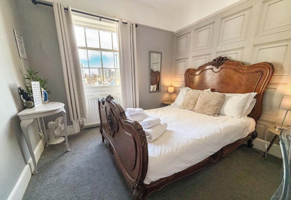 V Rooms Brunswick Square — hotel in Hove