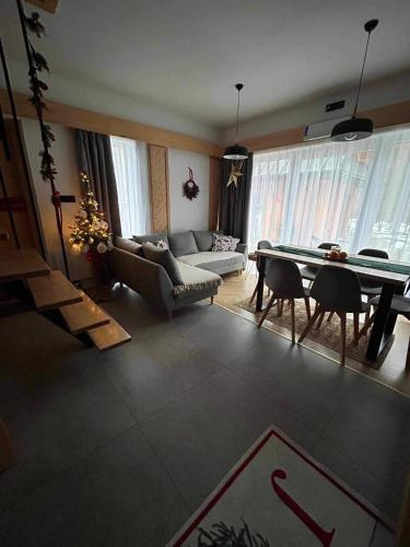 Gorczańska Chatka - carbon neutral hotel in Unknown City