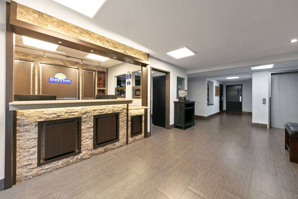 Days Inn by Wyndham Fort Smith - photo 6