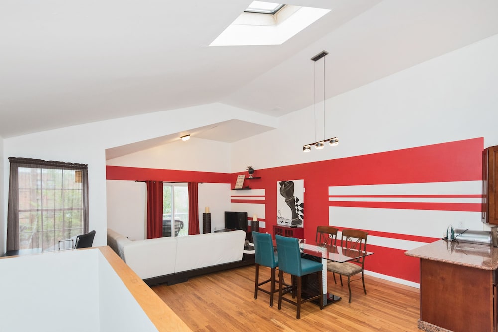 Racpanos Modern Stay on Union Street - photo 15
