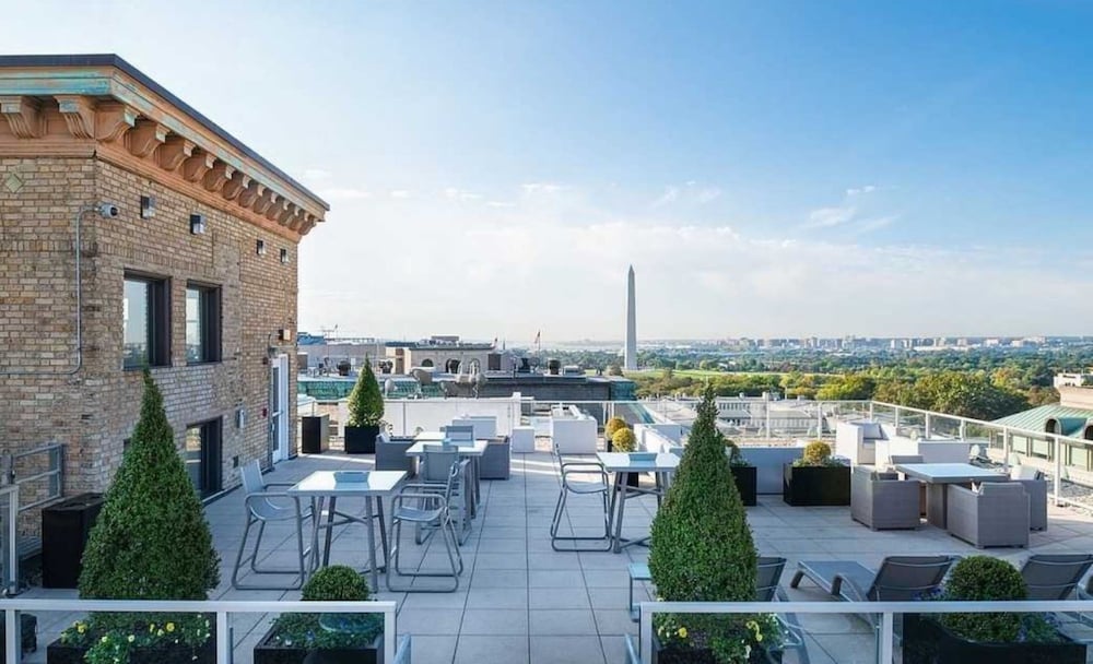 Bluebird Suites DC Financial District — 4-Star Luxury Hotel in Washington, United States