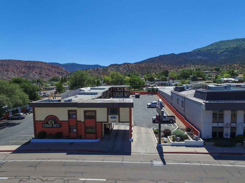 Vagabond Inn Cedar City - photo 32