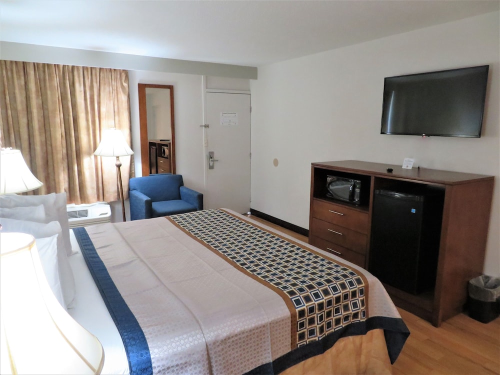 The Smart Stay Inn - photo 24