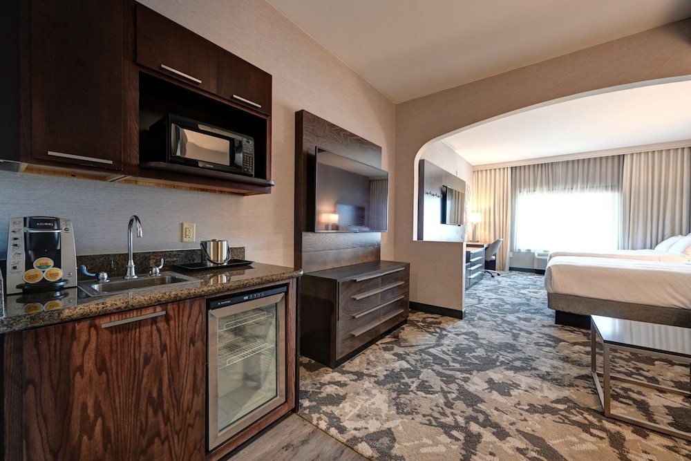 DoubleTree by Hilton Denver International Airport - photo 8