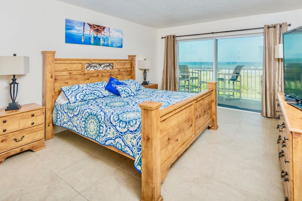 Spanish Main 39 — Cocoa Beach — photo 5