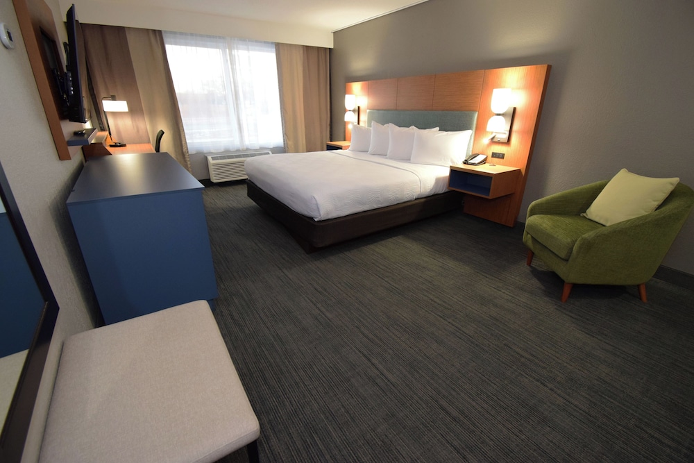 Country Inn & Suites by Radisson Coon Rapids MN - photo 11