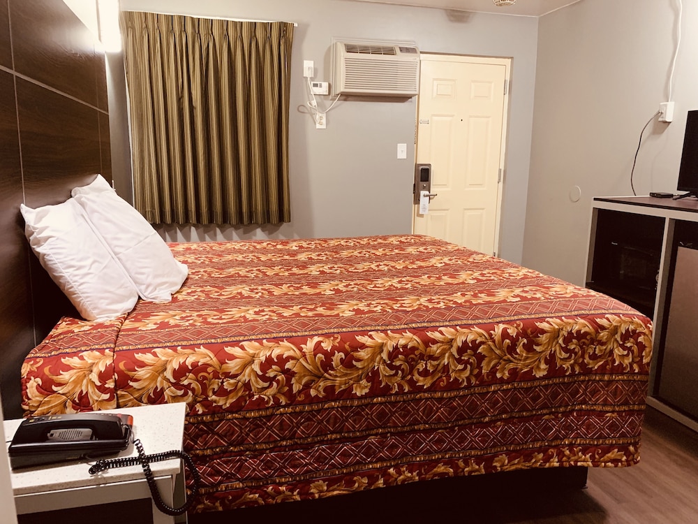 Red Carpet Inn Norristown - photo 10