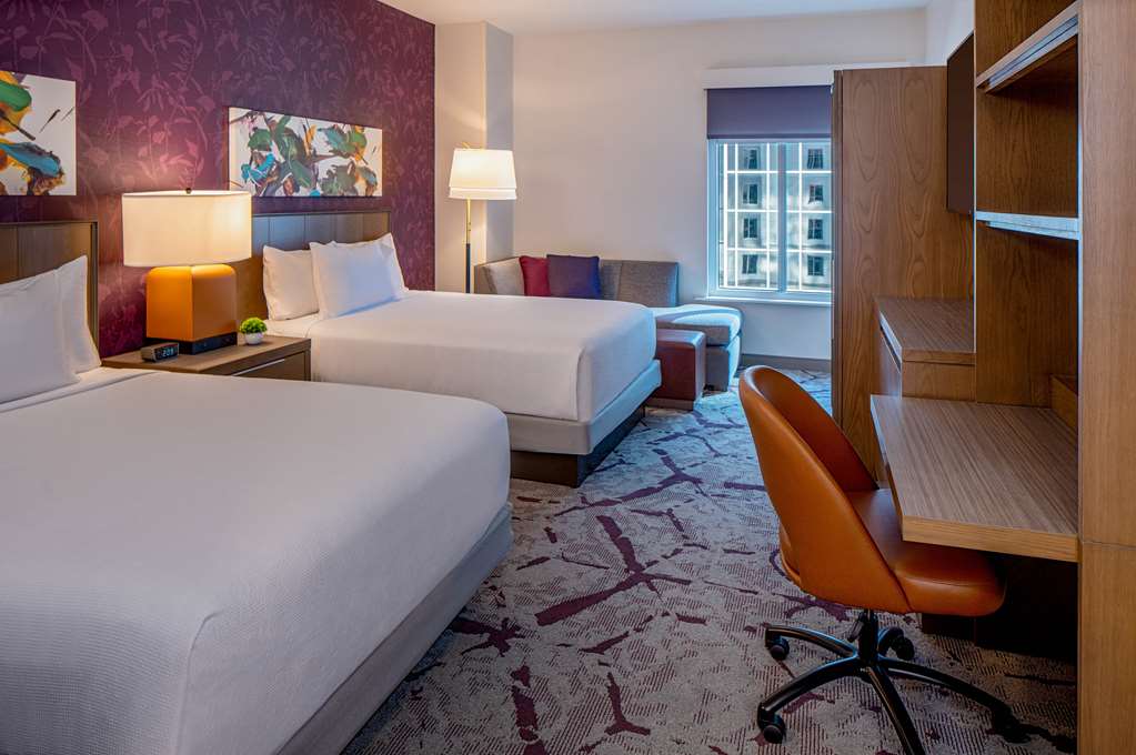 Hyatt House Tampa Downtown - photo 27
