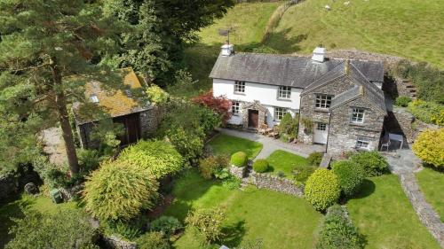 Pine Fold - carbon neutral hotel in Windermere