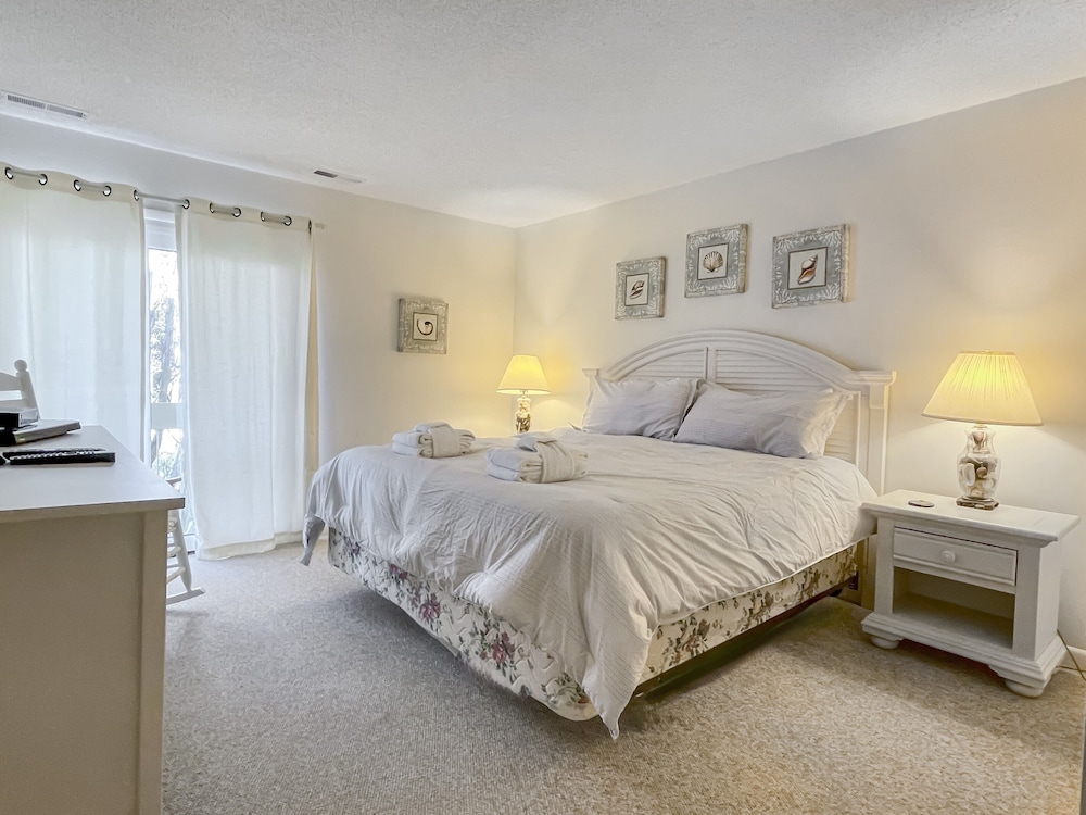 1600 Port Villas at The Sea Pines Resort - photo 4