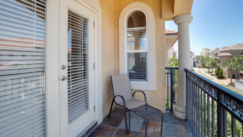 Palazzo by the Sea DBTS 36 Varazze Cay 3BR 3.5BA - photo 42