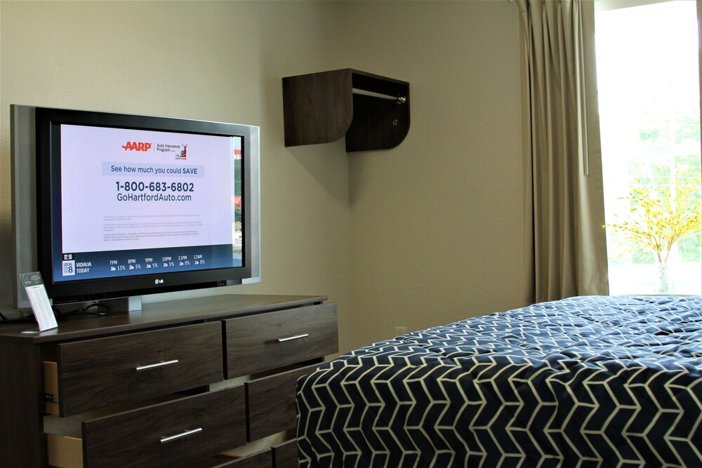 Stay Plus Extended Stay Suites - photo 13