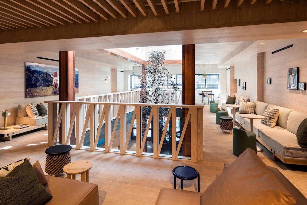 Moxy NYC Times Square - photo 3