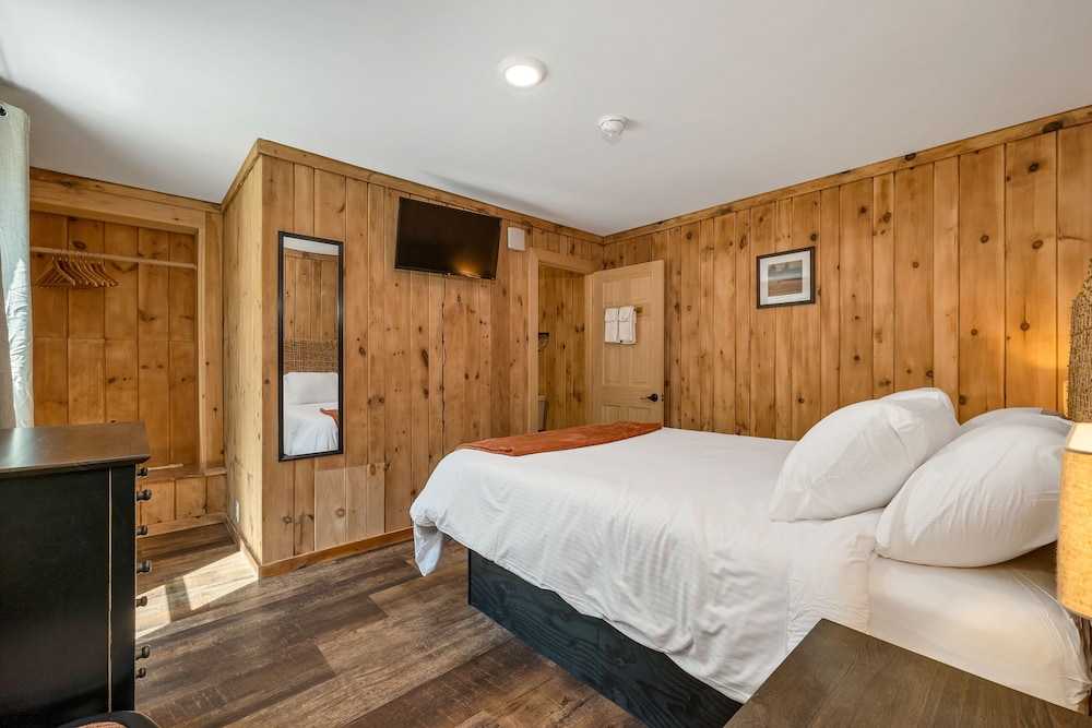 The Inn & More - photo 17