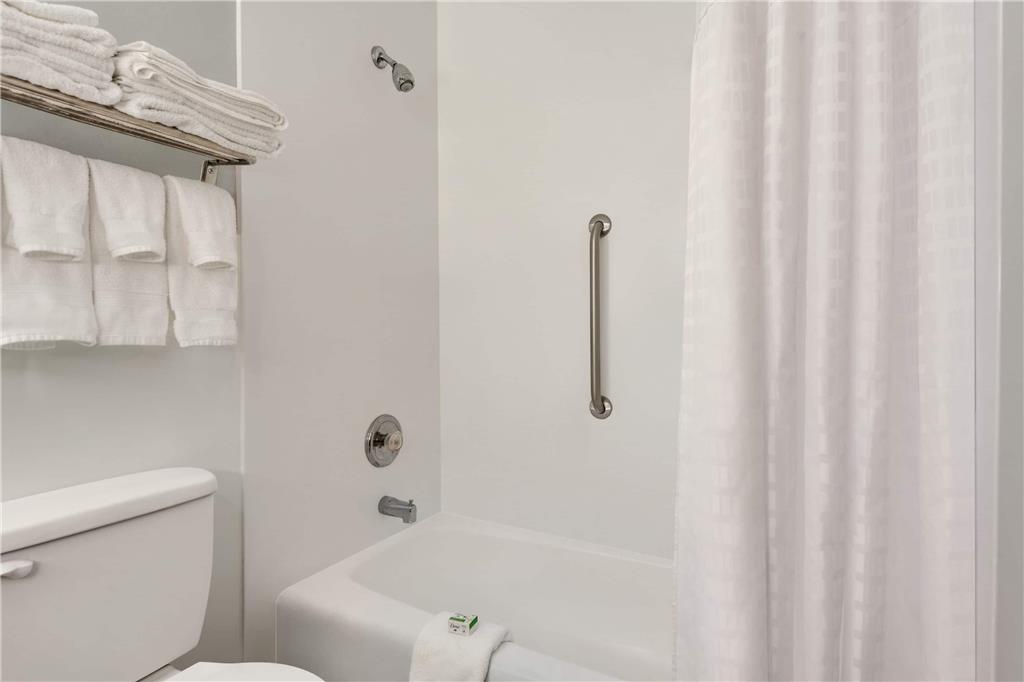Baymont by Wyndham Salem Roanoke Area - photo 9