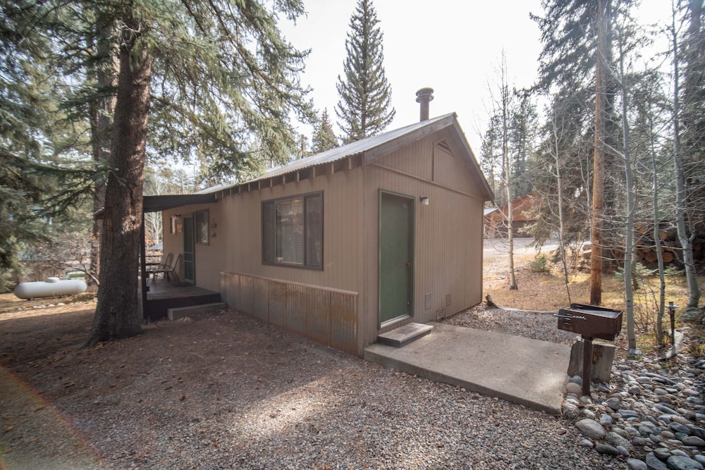 Bear Paw Lodge & Vacation Homes - photo 90
