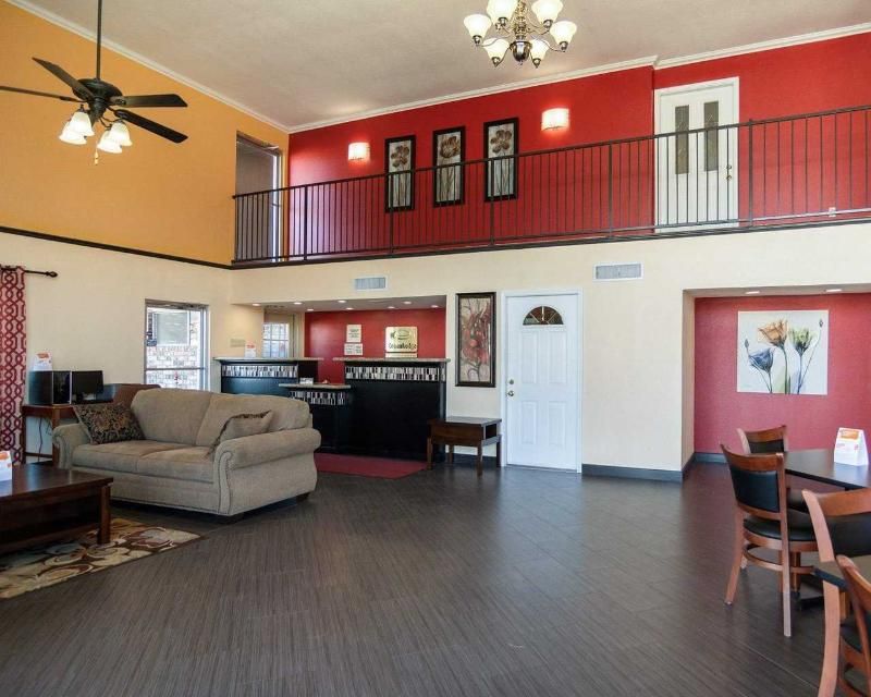 Econo Lodge Russellville I 40 - photo 12
