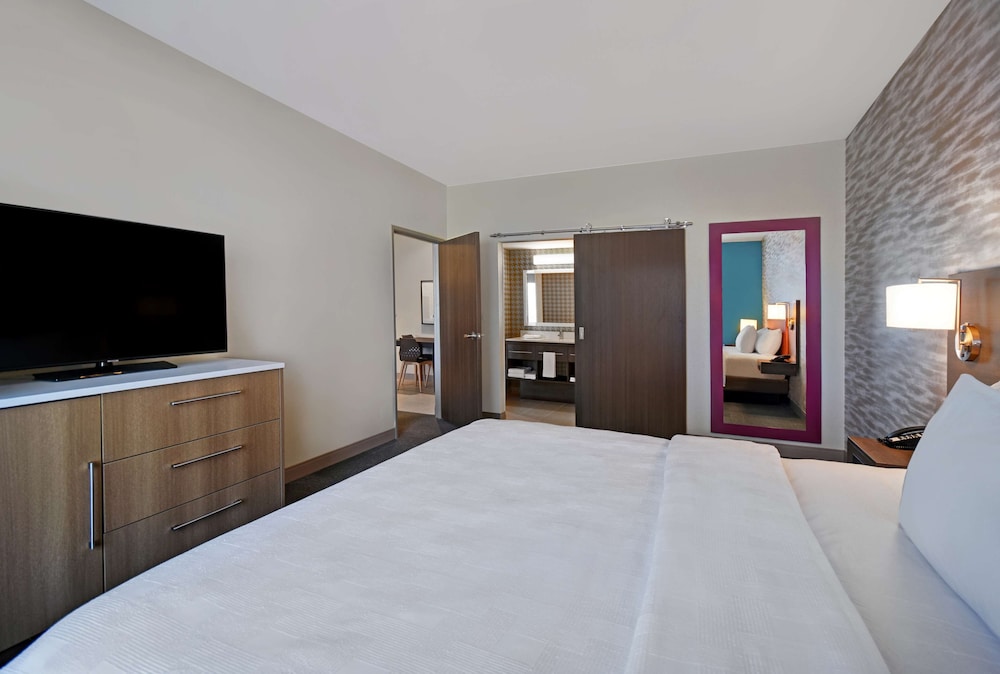 Home2 Suites by Hilton Columbus - photo 29
