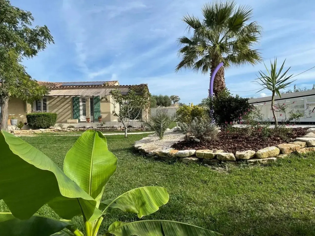 Le Palmier de Mira entre Uzège et Cévennes pet-friendly hotel Saint-Chaptes