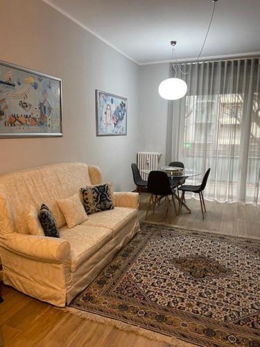 Seba221 Appartamento Moderno E Accogliente — 4-Star Luxury Hotel in Turin, Italy