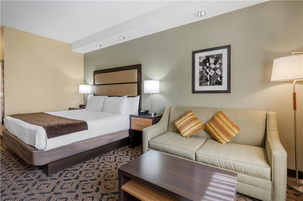 Best Western Plus College Park Hotel - photo 33