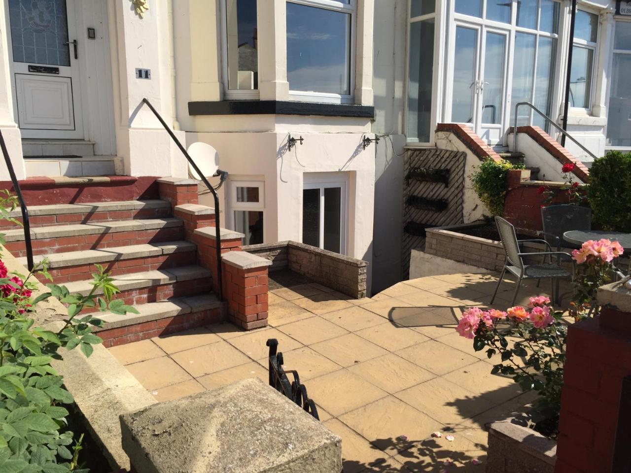 Southbay Holiday Flats Flat 1 — 4-Star Luxury Hotel in Bridlington, United Kingdom