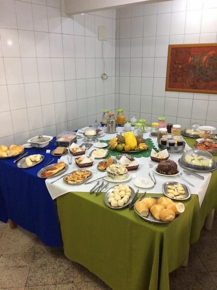 JC Palace Hotel in Machado, Brasil