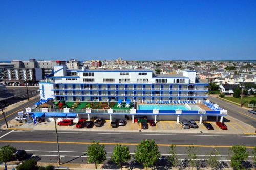 Admiral Resort Motel in Wildwood Crest, United States