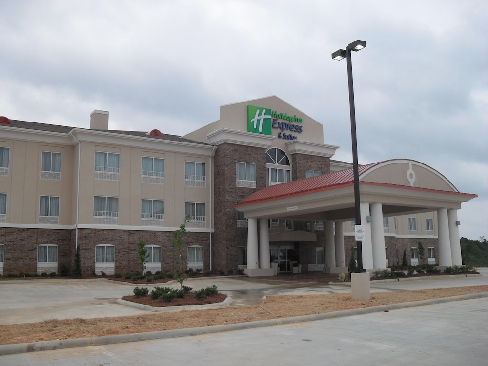 Holiday Inn Express and Suites Winona North by IHG - photo 50