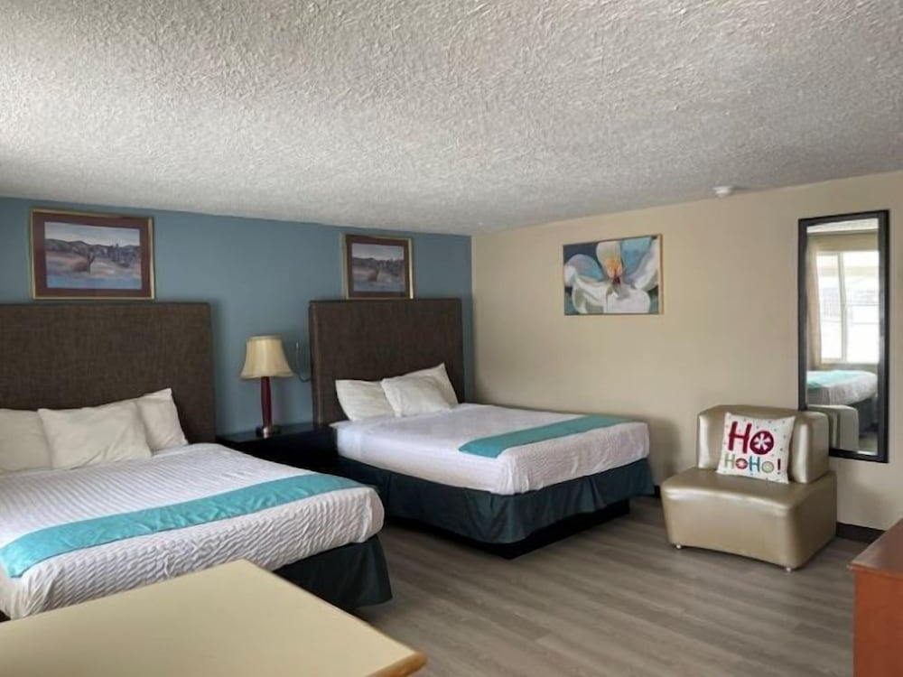 Safari Motel - photo 36