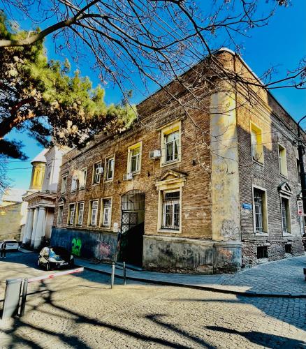 Sweet Home In Old Tbilisi