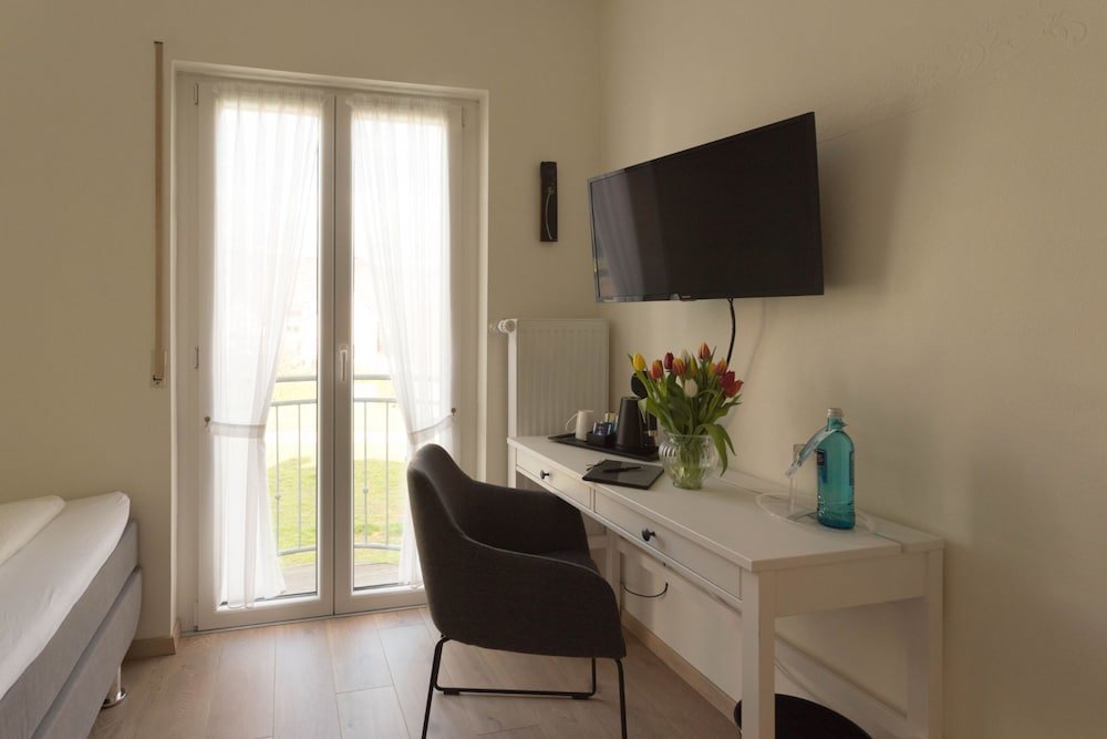 Hotel Restaurant Sonnenlay in Krov, Germany