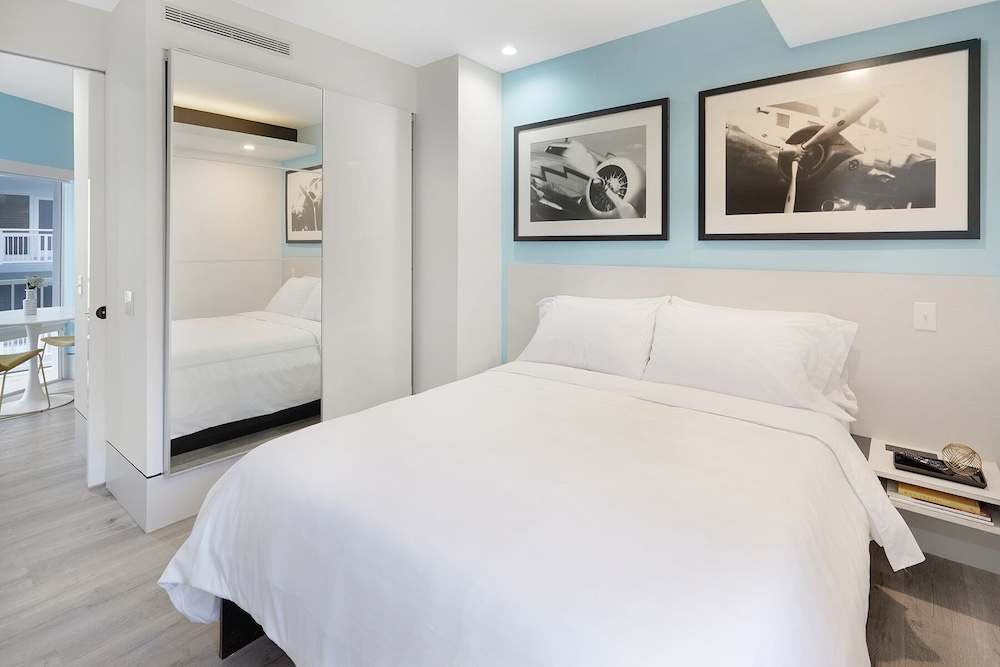Ocean Treasure Beachside Suites - photo 26