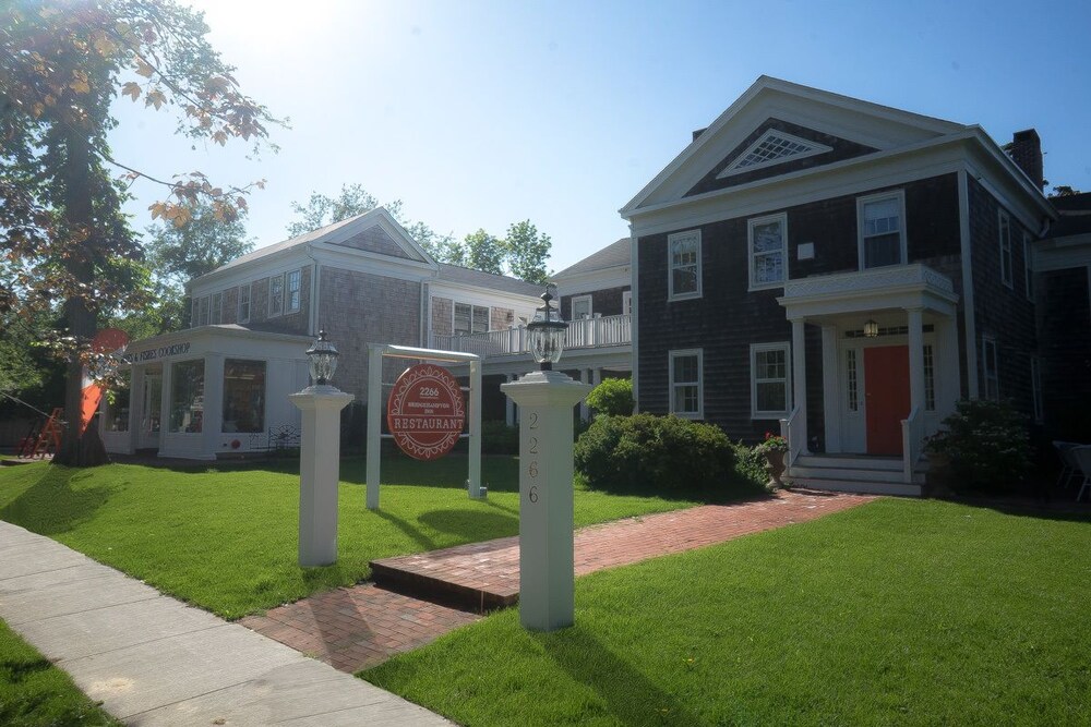 Bridgehampton Inn - carbon neutral hotel in Bridgehampton