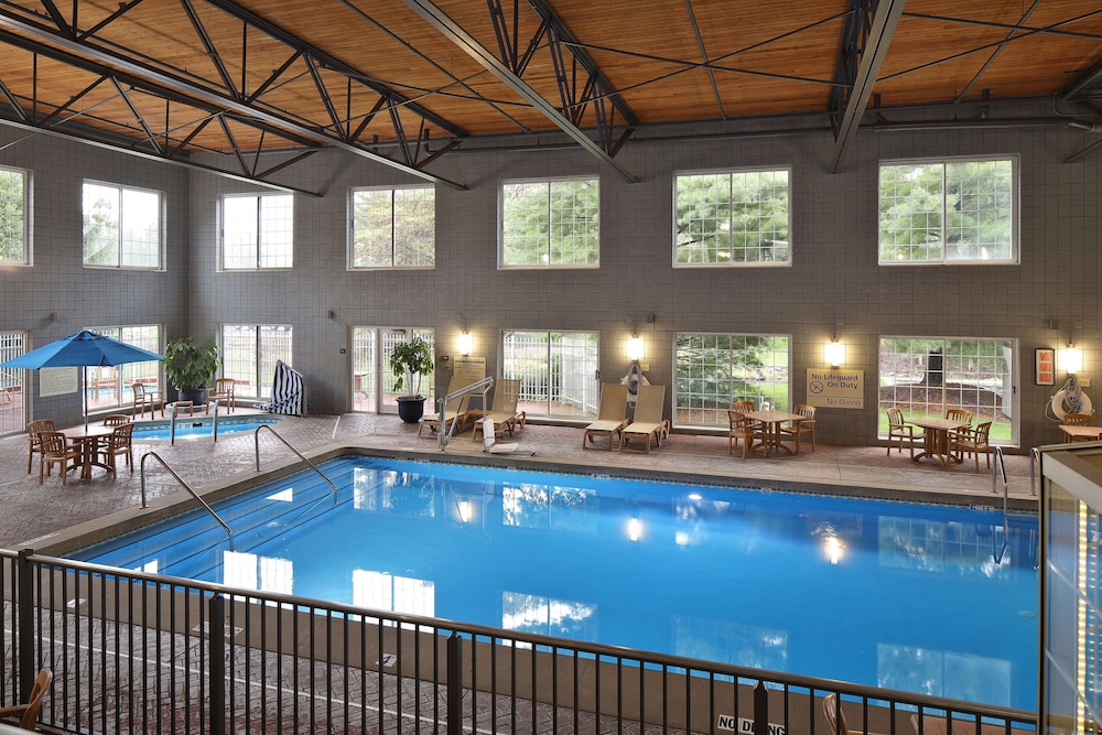 Hampton Inn Holland - photo 46