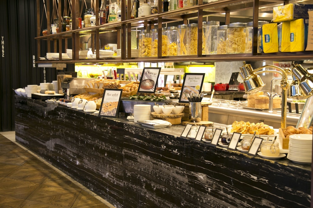 מזון ומשקאות