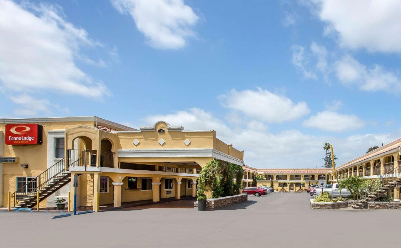 Econo Lodge Inn Suites El Cajon San Diego East — El Cajon