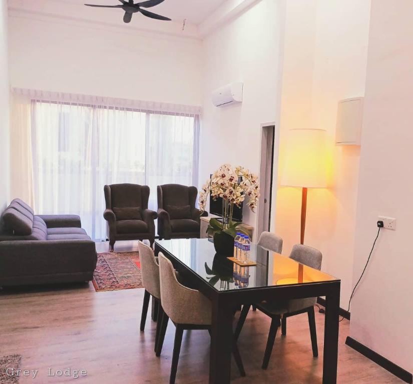 Sann's Lodge — 4-Star Luxury Hotel in Putrajaya, Malaysia