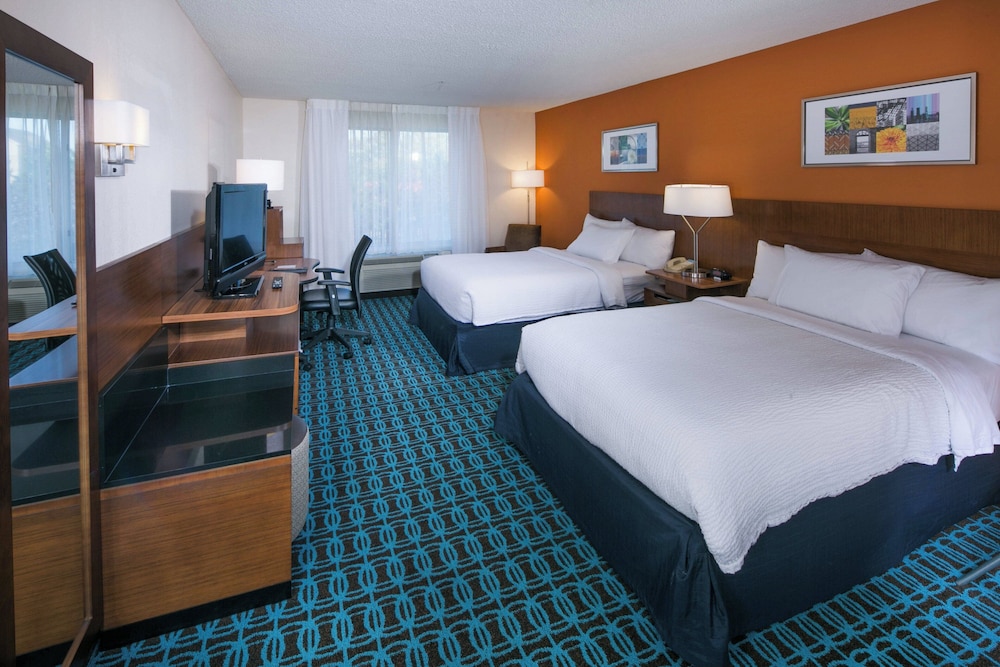 Fairfield Inn & Suites by Marriott Dover - photo 7