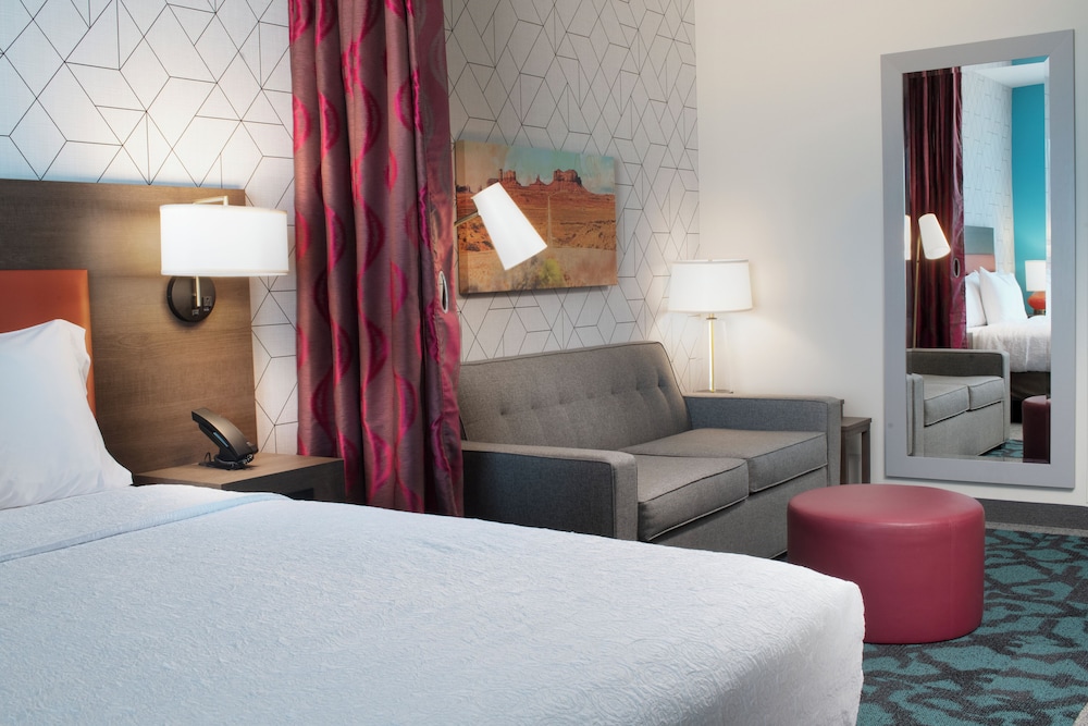 Home2 Suites by Hilton Albuquerque Airport - photo 16